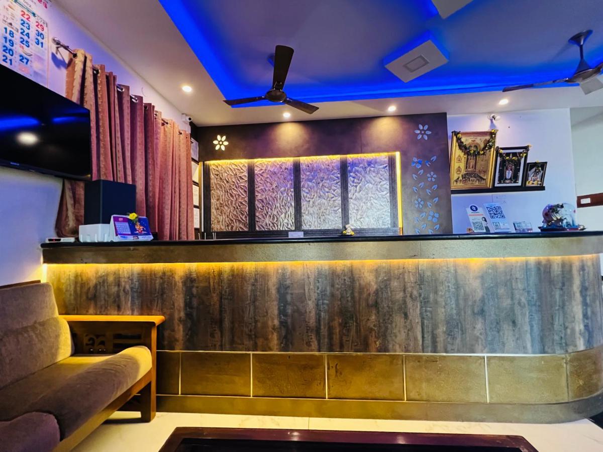 فندق Raja Residency Alāndurai المظهر الخارجي الصورة