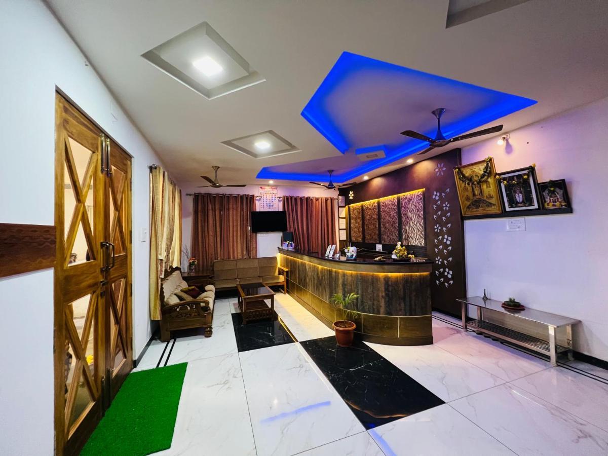 فندق Raja Residency Alāndurai المظهر الخارجي الصورة